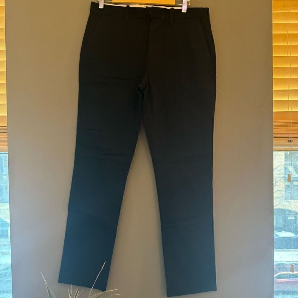 $98 J Crew essential straight Black size 32P - Picture 6 of 6